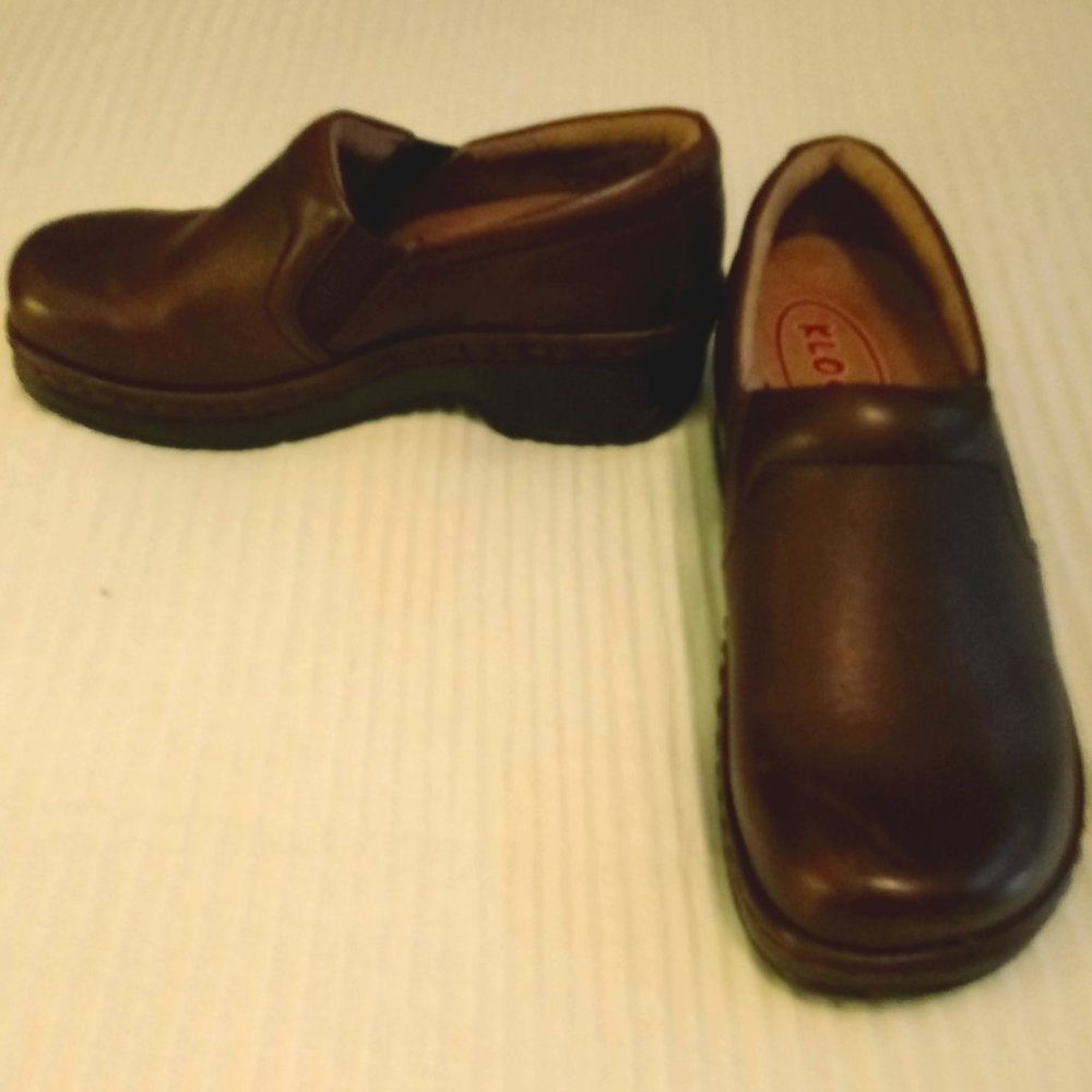 Womens Nurse Shoes
